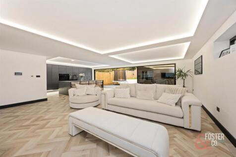 Valley Drive, 140_018.JPG