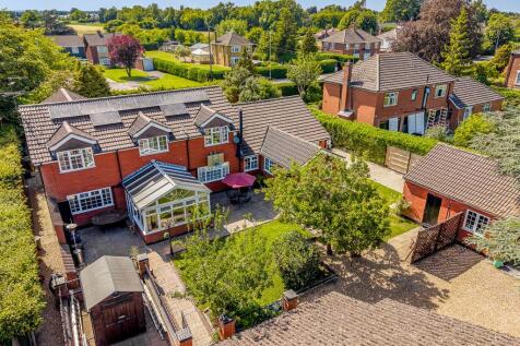 5 Redmile Close (Pinchbeck)-4.jpg