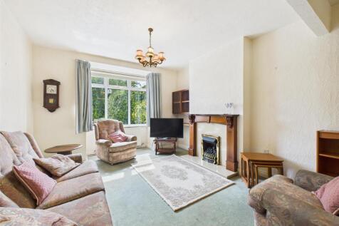 Lounge / Dining Room