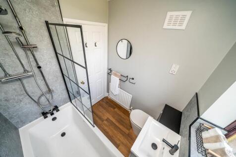 Webbs Estate Agents-22.jpg