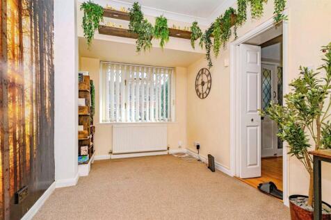 Reception Room/Bed 4