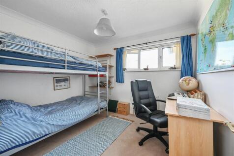 5 HARTFIELD ROAD (7).jpg