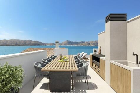 Outdoor Kitchen