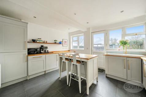 2d1e4ae7-9d0a-4b9...