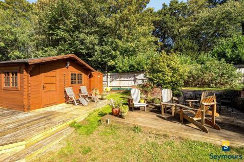 Pool House