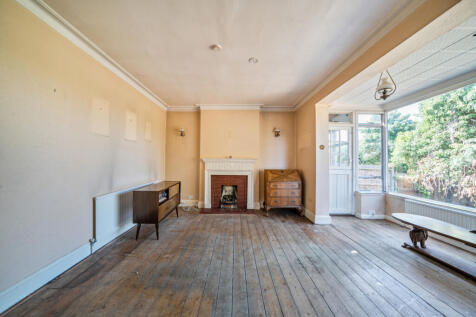 1335735-2-689f049...