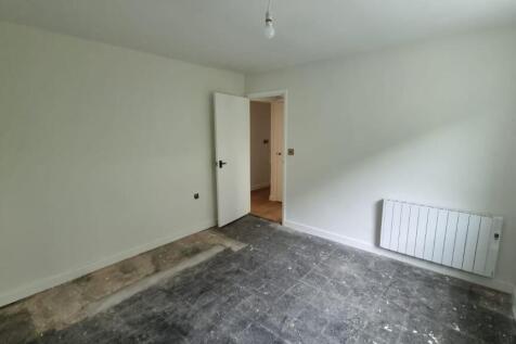 9HC Bedroom 1 1.jpeg