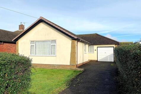 7 Pebsham Drive - Front.jpg