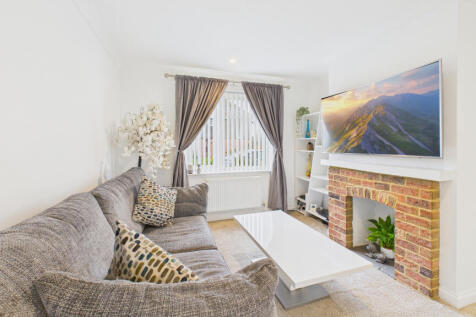 CAM04968G0-PR0079-STILL003