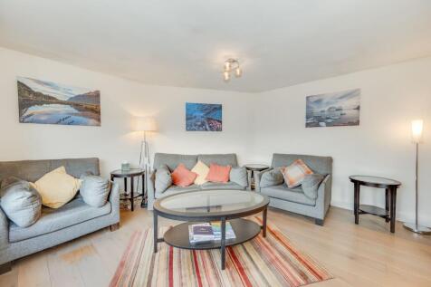 KITCHEN, DINING ROOM AND LOUNGE