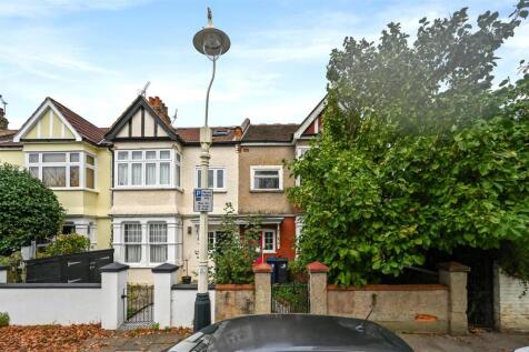AHAR - Claygate Road - Exterior4 (1).JPG