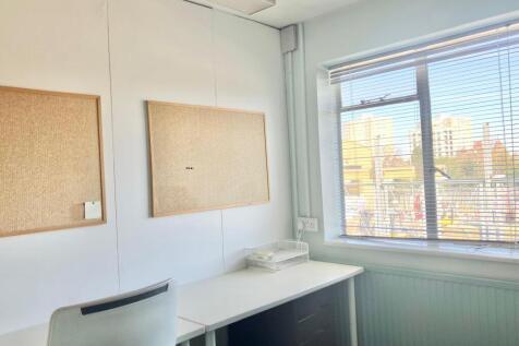 Office Space for Hire N22