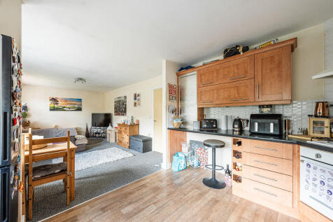 Kitchen/Lounge