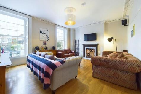 4 Bedroom Flat in NG7 1ND