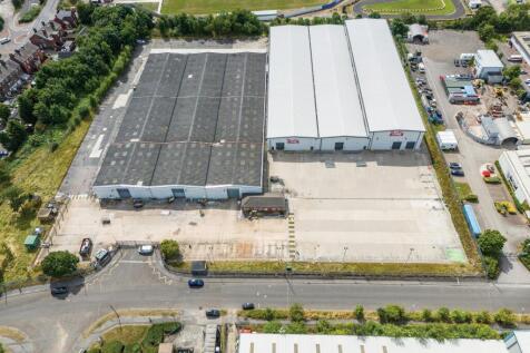 Light Industrial to rent in wombwell