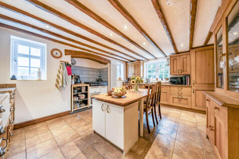 1362197-5-68e4132...