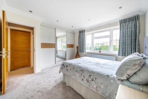 1325445-26-688205...