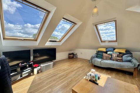 One bedroom flat for Sale in N21