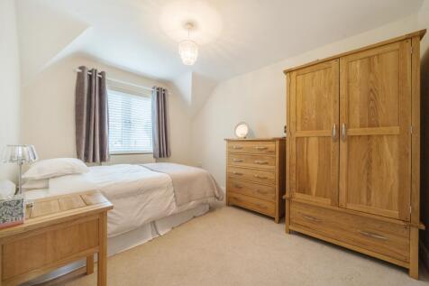 1320039-6-686905e8db6ea-ARW