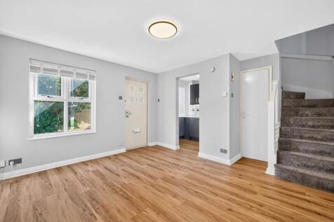 Living Room (4)