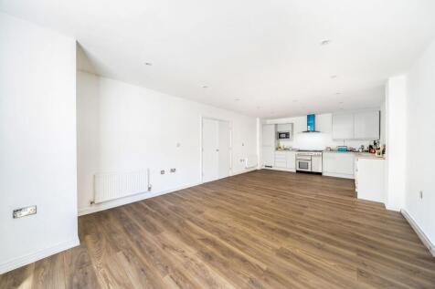 Kitchen / reception