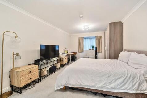 Davidson Frost-Wellings, DFW, Stewart House, Stanm