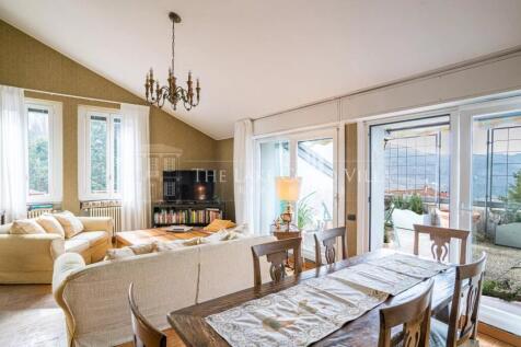 sagnino the lake como villa- casa via san giacomo