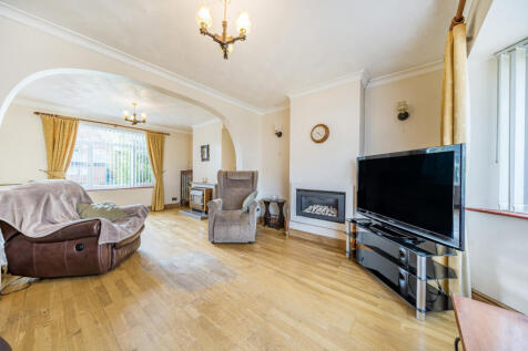 1328699-9-6884de8...