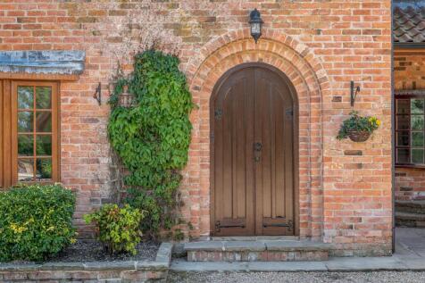 FRONT ENTRANCE PORCH