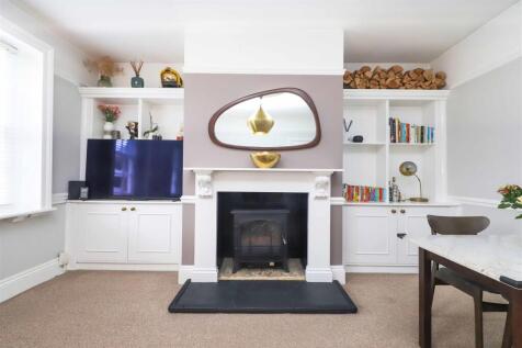 Living Room - Fireplace