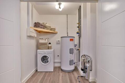 Brooklands Park show apartment images July 24