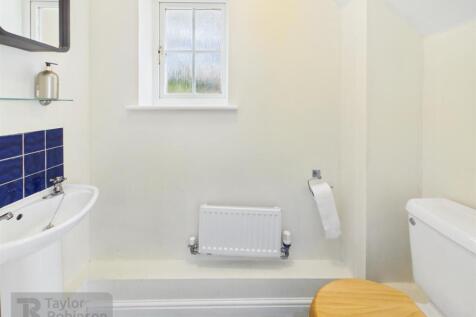 CAM02600G0-PR0737-STILL004.jpg