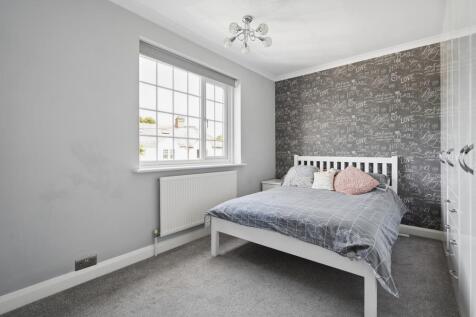 24 c ave bed 1.jpg