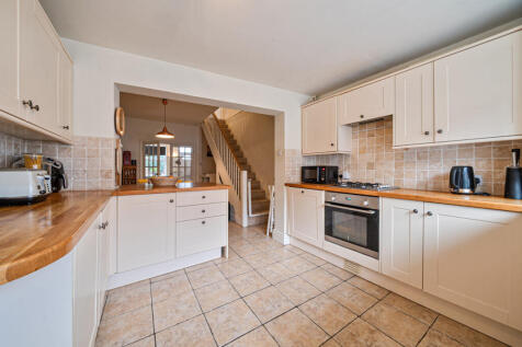 1389237-14-6942d5...