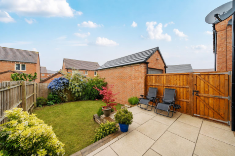 21 Park Road, Lutterworth