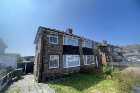 ** Zero Deposit Guarantee Available **
Available Now | Three Bedroom Semi-Detached Home | Unfurnished | Driveway & Gardens Located in the highly sought-after Hunts Cross (L25) area, this well-presente