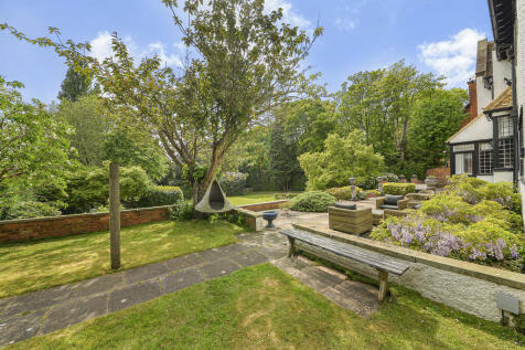 6 bed, 4 bath Detached in Birmingham - Photo 32