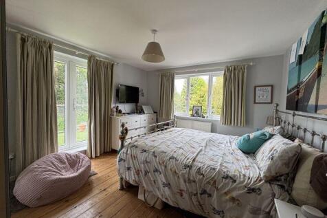 Bedroom 2 and Terrace