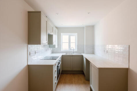 2 bed, 1 bath Flat in Bristol - Photo 7