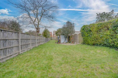 Rear Garden Pic 2