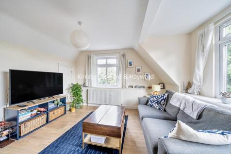 2 Bedroom House in BR2 0LP