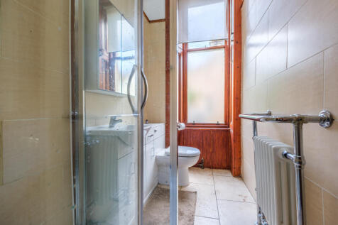 5 bed, 2 bath House in Glasgow - Photo 28