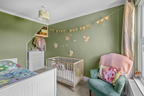 66 Totteridge Avenue, HP13 6XJ-3.jpg