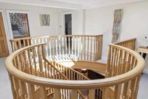 8 bed, 7 bath Detached in Glasgow - Photo 31