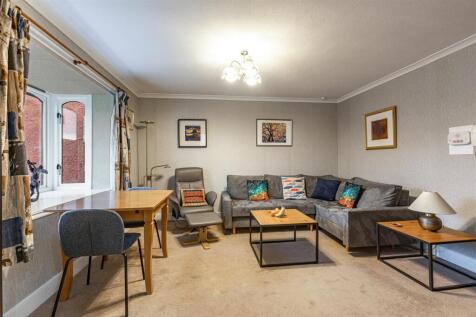 56 Kingsknowes Village Galashiels 17.JPG