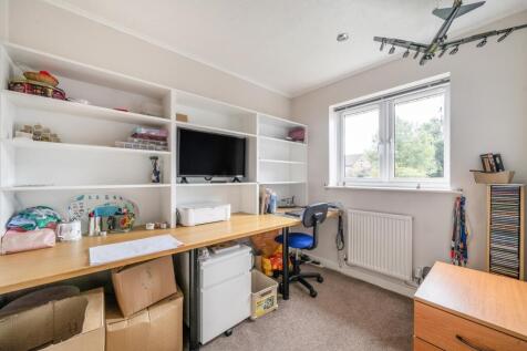 1348785-1-68b82b1f67441