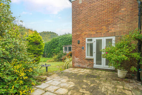 1360371-3-68de3c1...