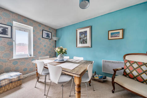 1363143-7-68e92a7...