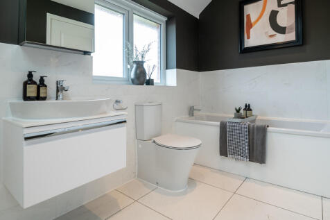 Harrogate Lifestyle, Ensuite 1