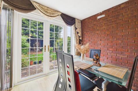 CAM05192G0-PR0167-STILL008